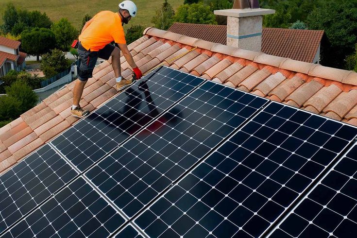 Maxeon dévoile un nouveau panneau solaire certifié écoresponsable (C2C) et garantie 30 ans ecobonus 110 condominio